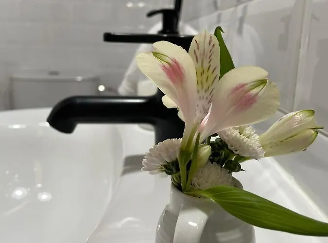 Vista Faro Sardina Appartamento