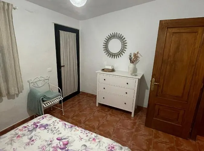 Vista Faro Sardina *