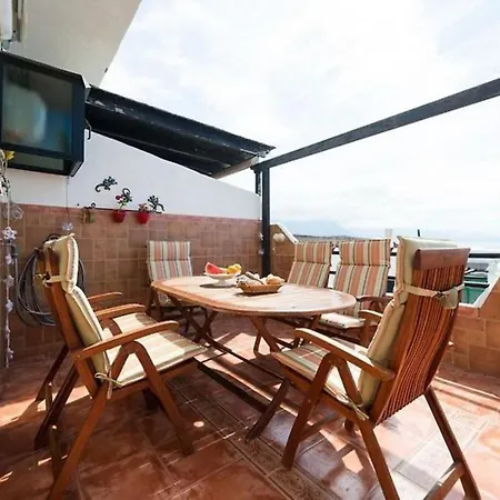 Vista Faro Sardina Apartament *