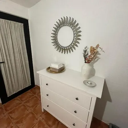 Vista Faro Sardina *